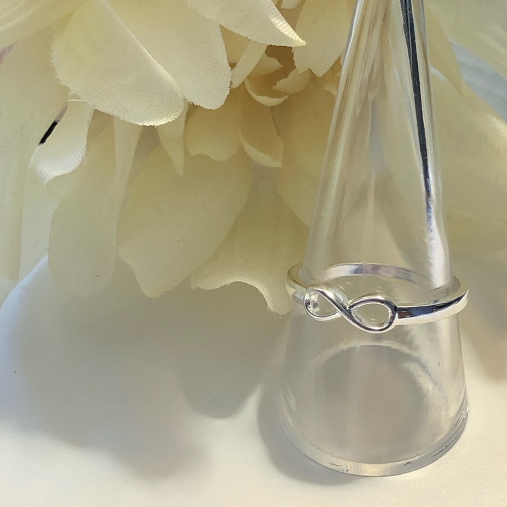 🔘5 For 25$ Dainty Infinity Ring